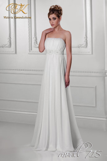 Свадебное платье 715, размер 48